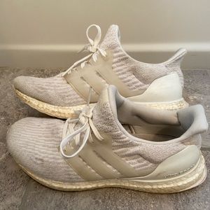 White Adidas Ultraboosts